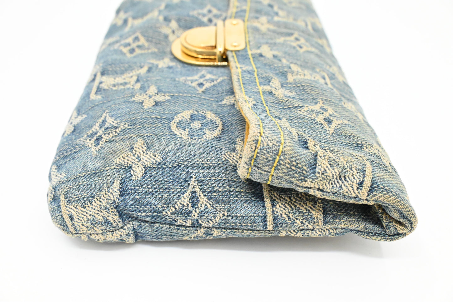 Louis Vuitton Pochette in Monogram Denim