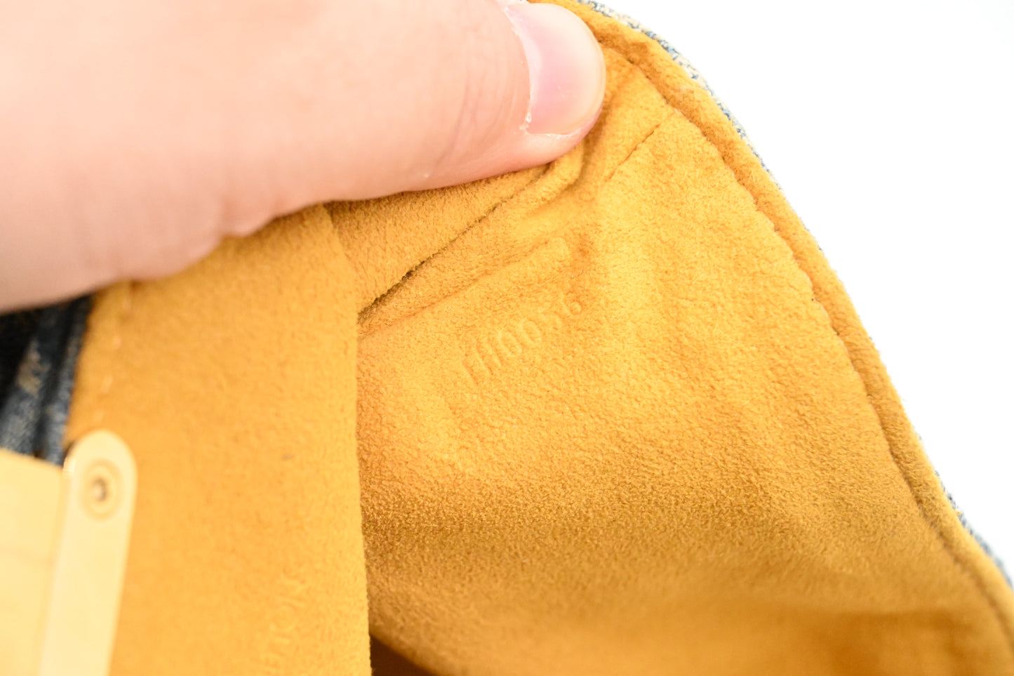 Louis Vuitton Pochette in Monogram Denim