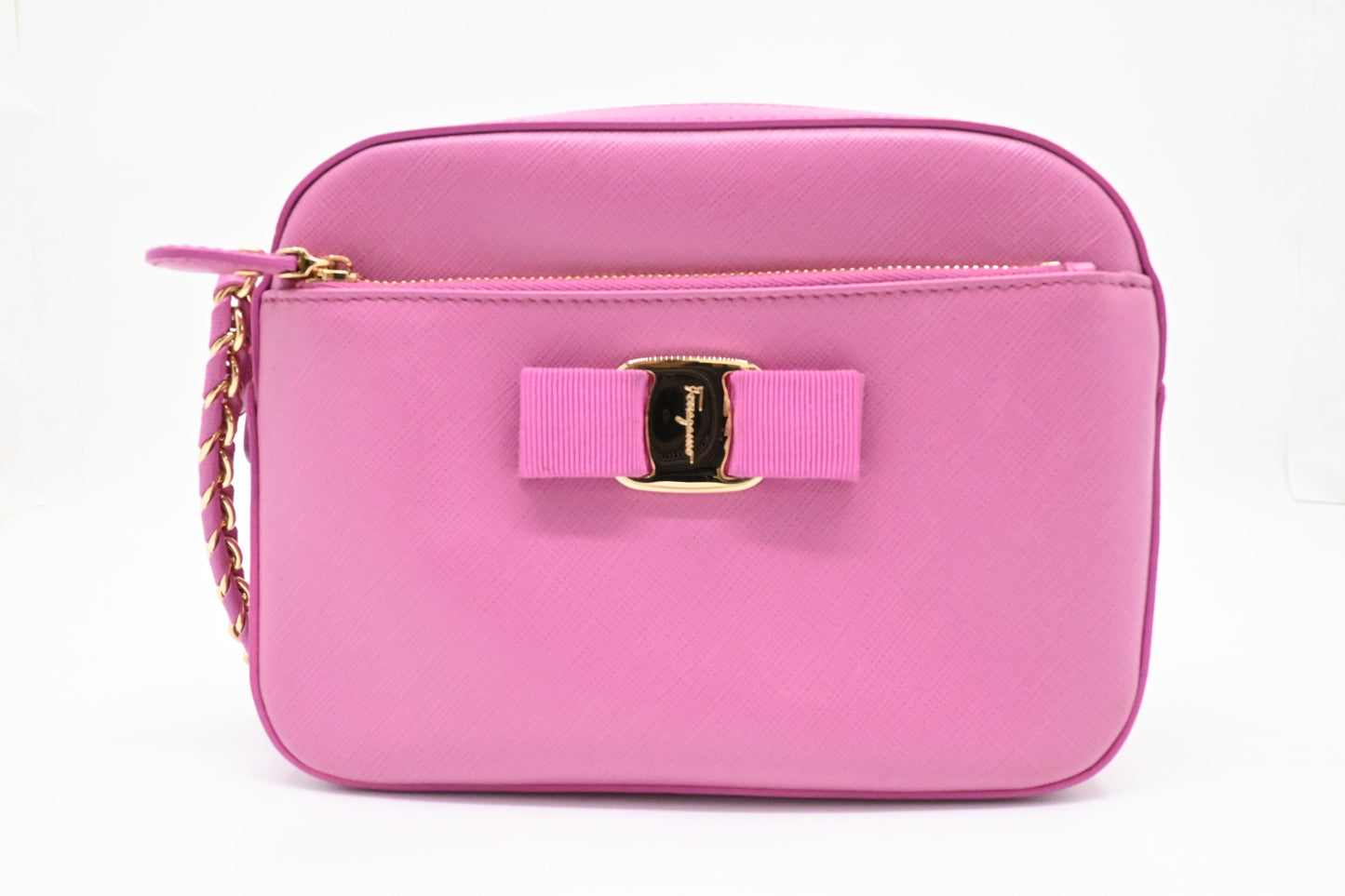 Ferragamo Vara Chain Crossbody in Pink Leather