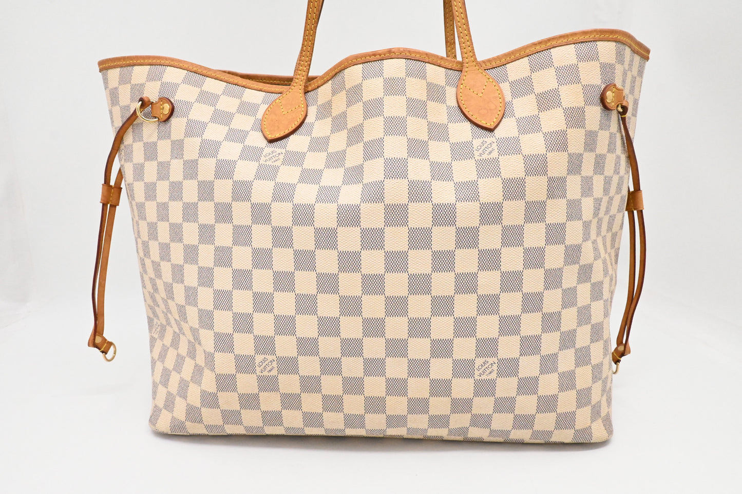 Louis Vuitton Neverfull GM in Damier Azur Canvas