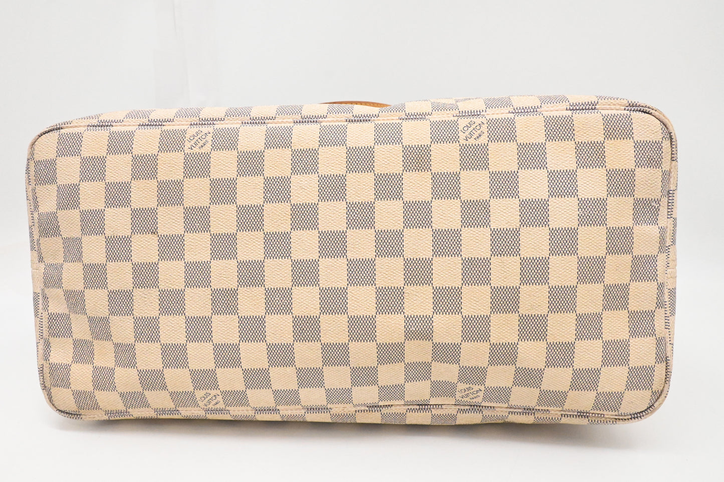 Louis Vuitton Neverfull GM in Damier Azur Canvas
