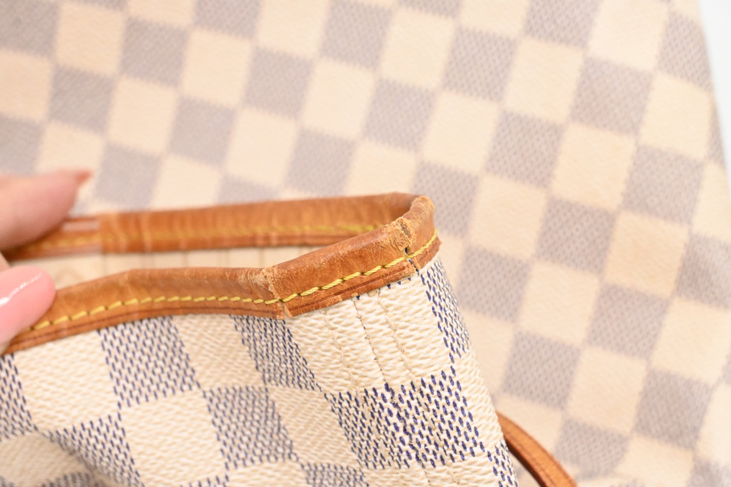 Louis Vuitton Neverfull GM in Damier Azur Canvas