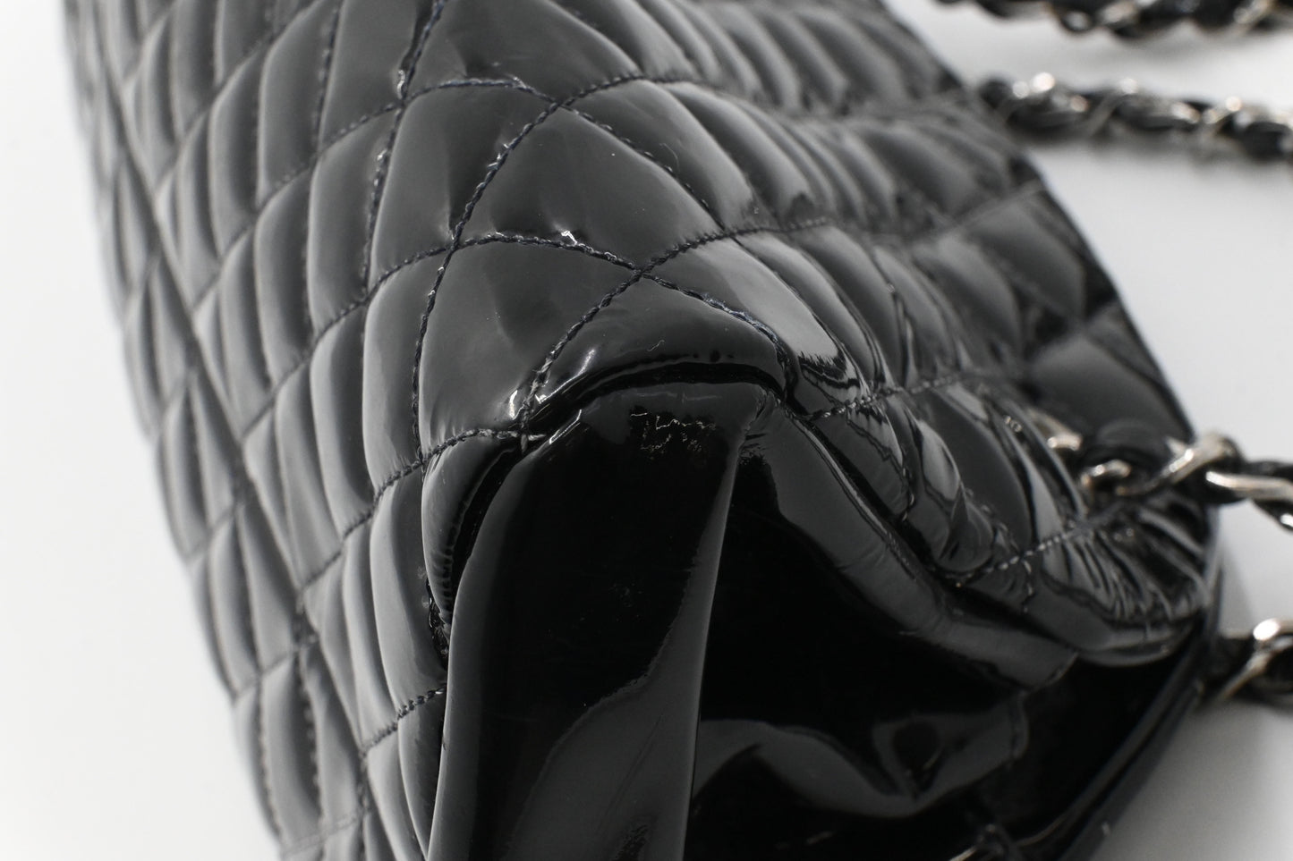 Chanel Shoulder Bag in Black Patent Leather