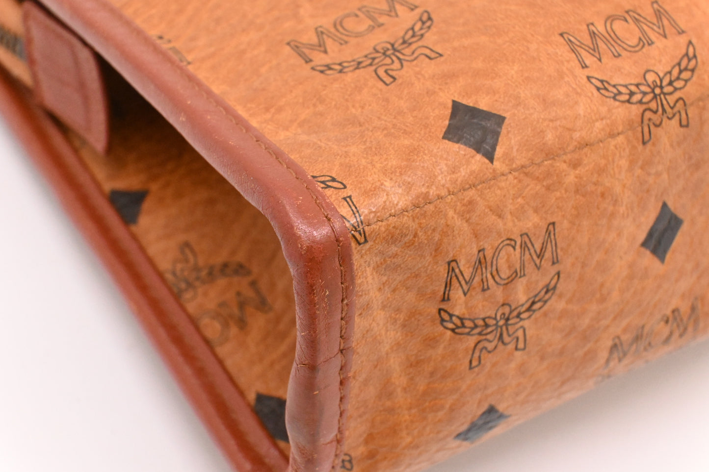MCM Clutch Bag in Cognac Visetos Canvas