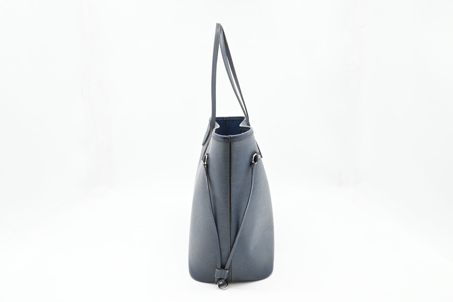 Louis Vuitton Neverfull MM in Blue Epi Leather