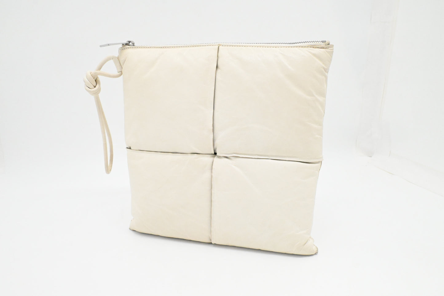 Bottega Veneta Maxi Padded Clutch in White Leather