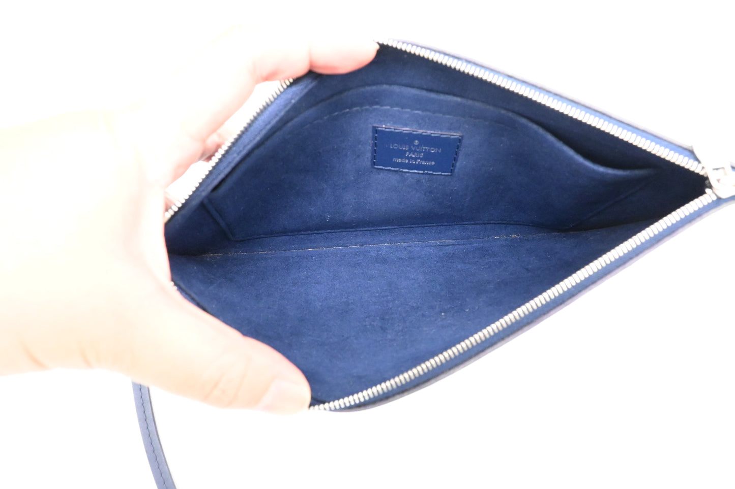 Louis Vuitton Neverfull MM in Blue Epi Leather