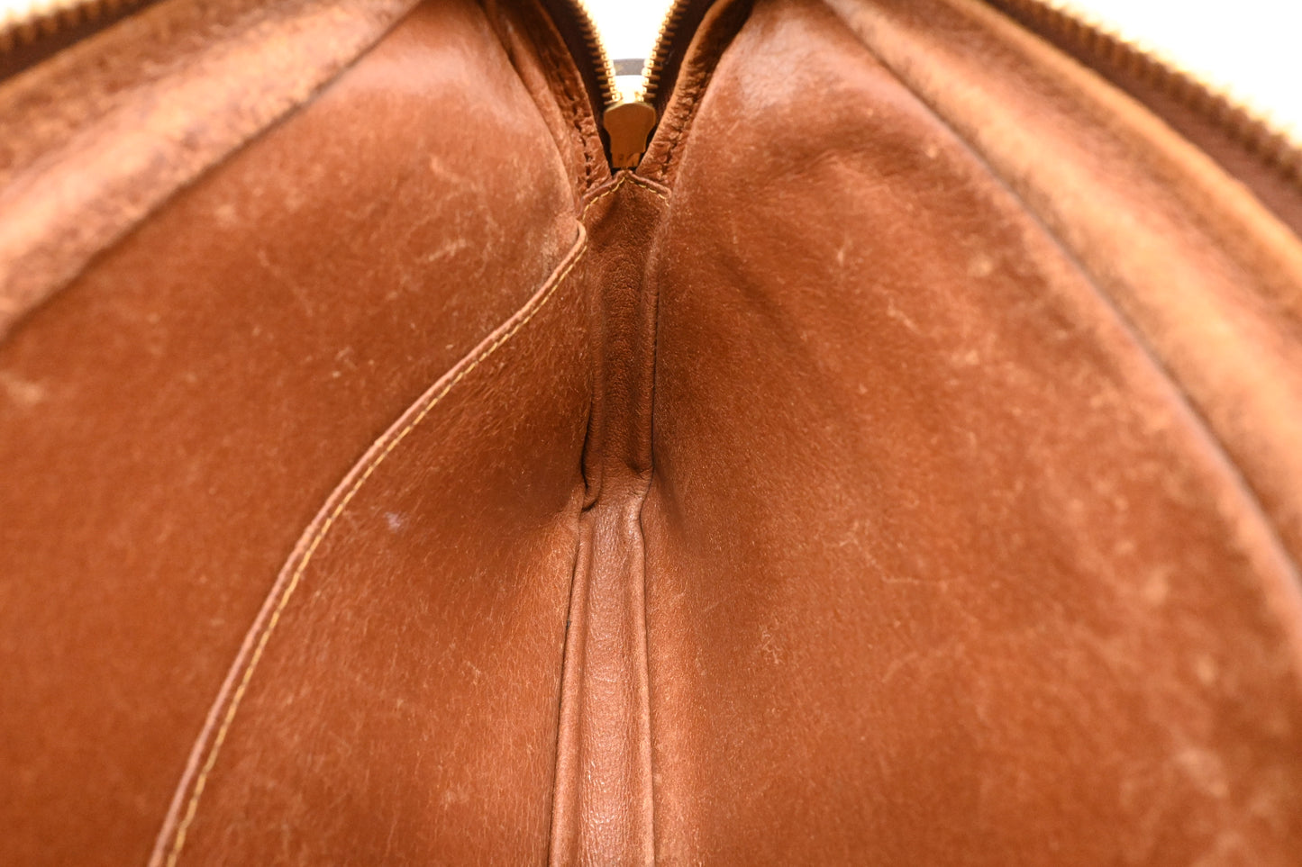 Louis Vuitton Pochette Sport in Monogram Canvas