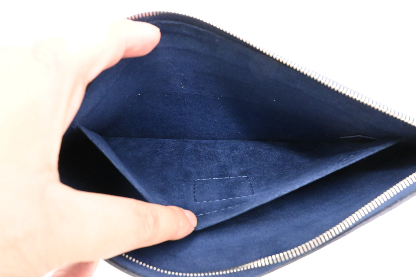 Louis Vuitton Neverfull MM in Blue Epi Leather