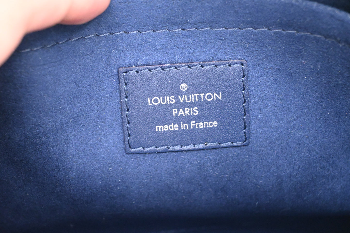Louis Vuitton Neverfull MM in Blue Epi Leather