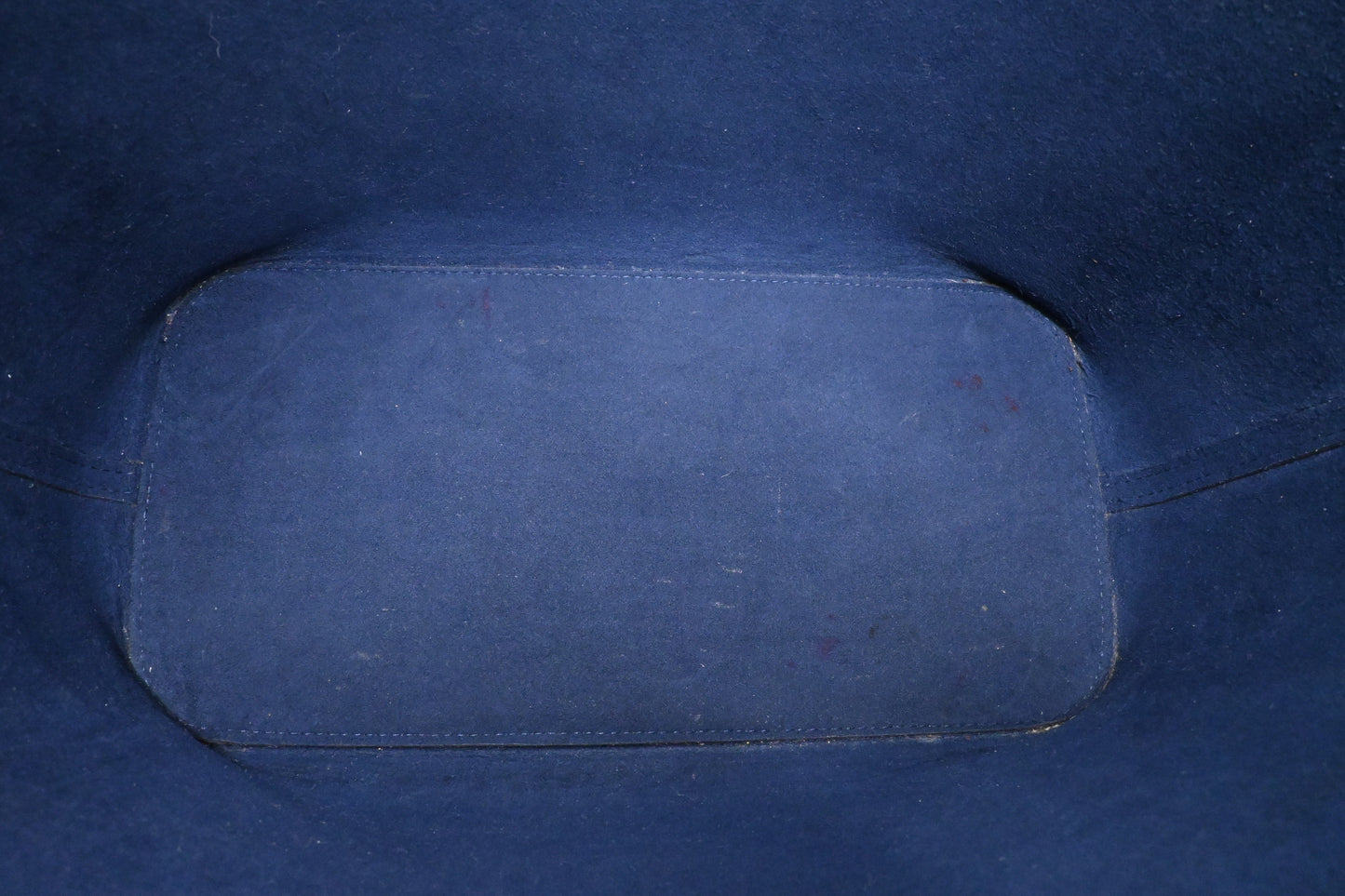 Louis Vuitton Neverfull MM in Blue Epi Leather