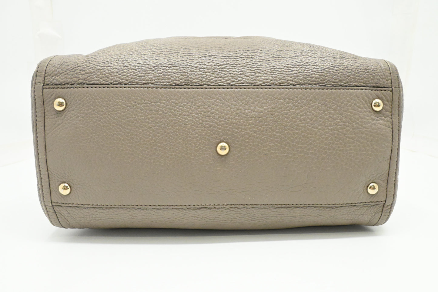 Gucci Soho Hobo Bag in Gray Leather
