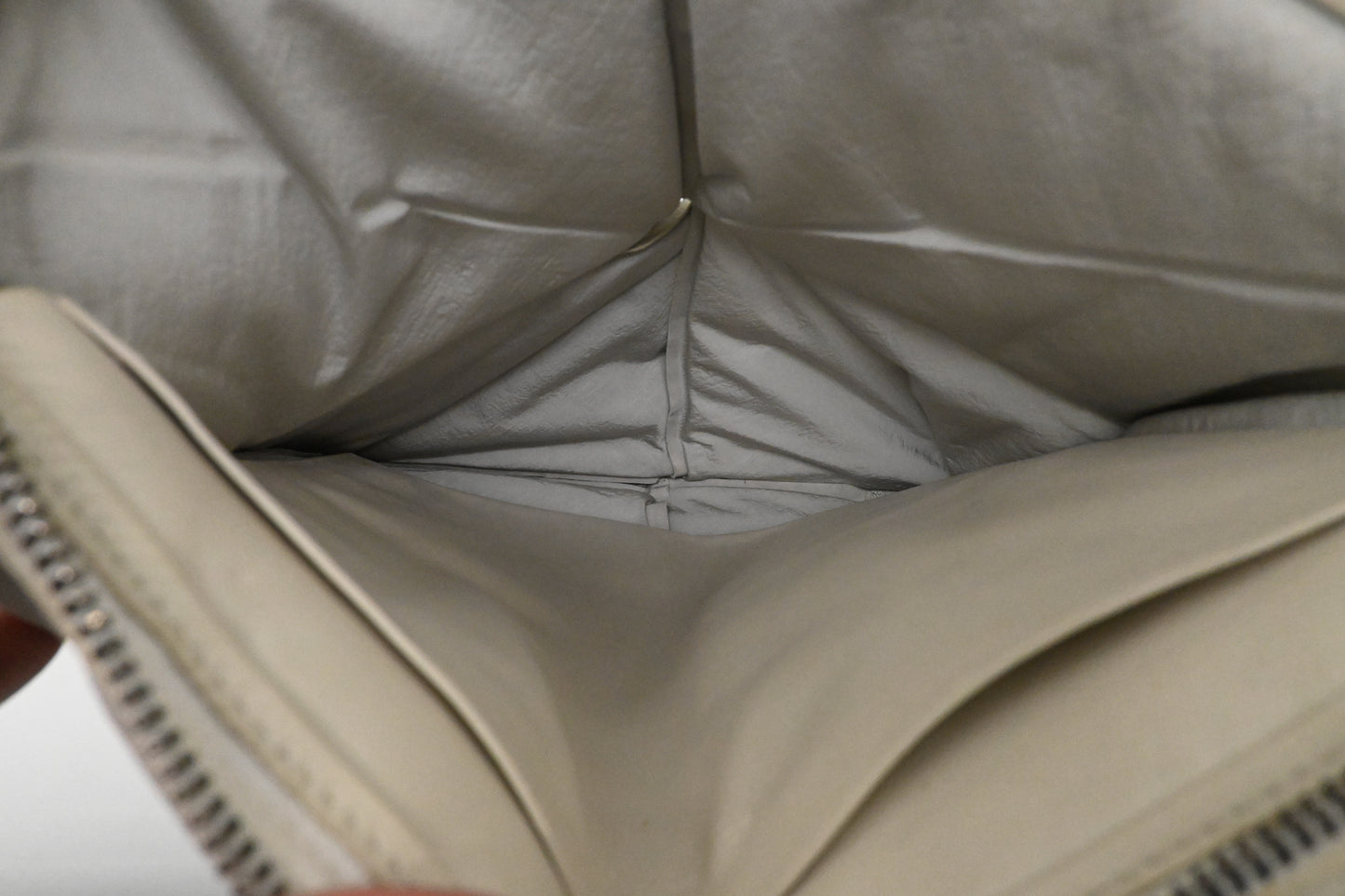 Bottega Veneta Maxi Padded Clutch in White Leather