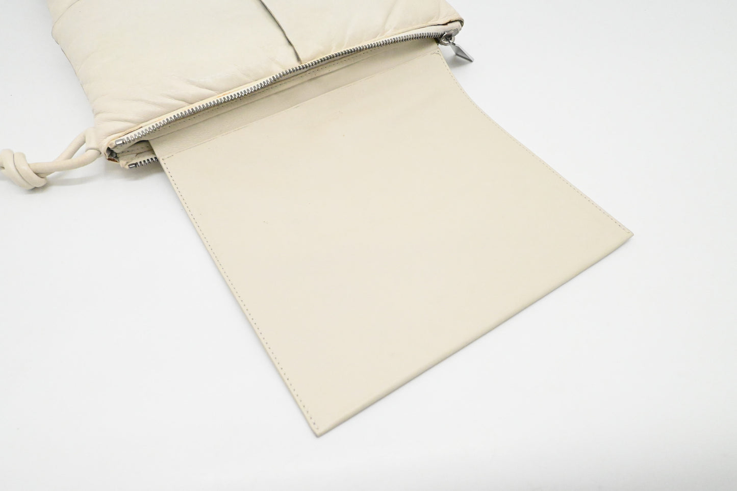 Bottega Veneta Maxi Padded Clutch in White Leather