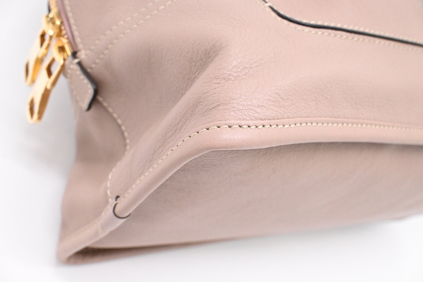 Loewe Handbag in Greige Leather