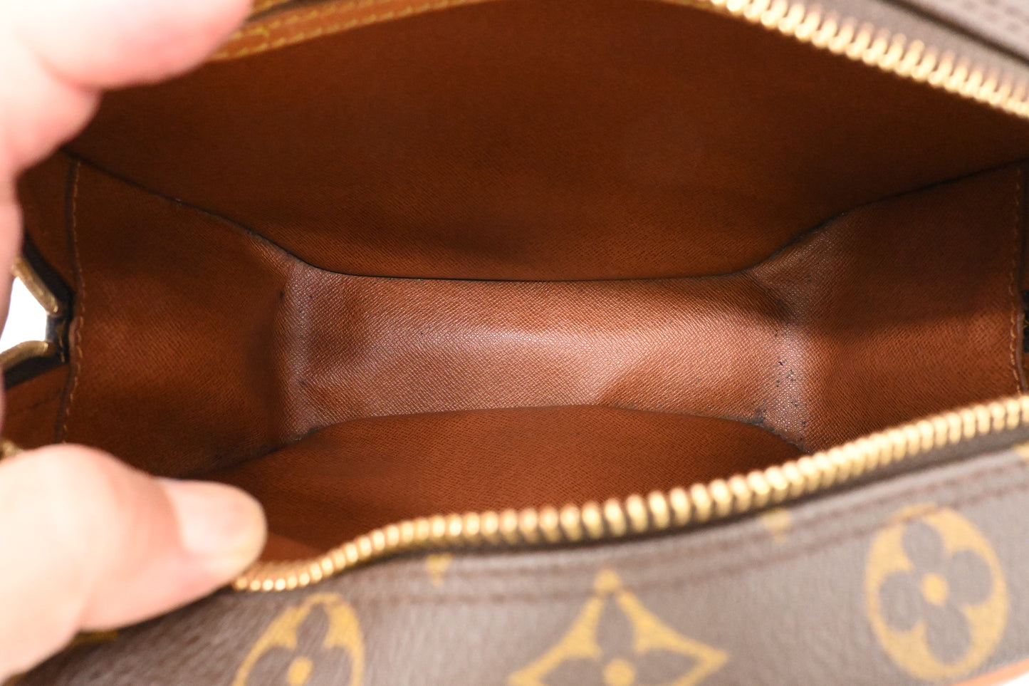 Louis Vuitton Blois in Monogram Canvas