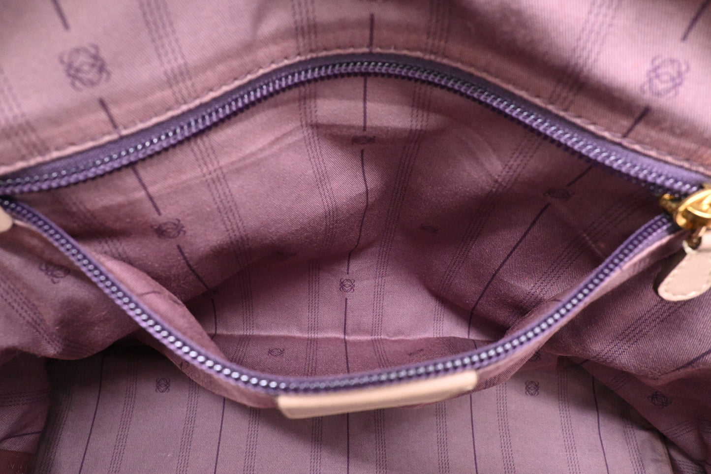 Loewe Handbag in Greige Leather