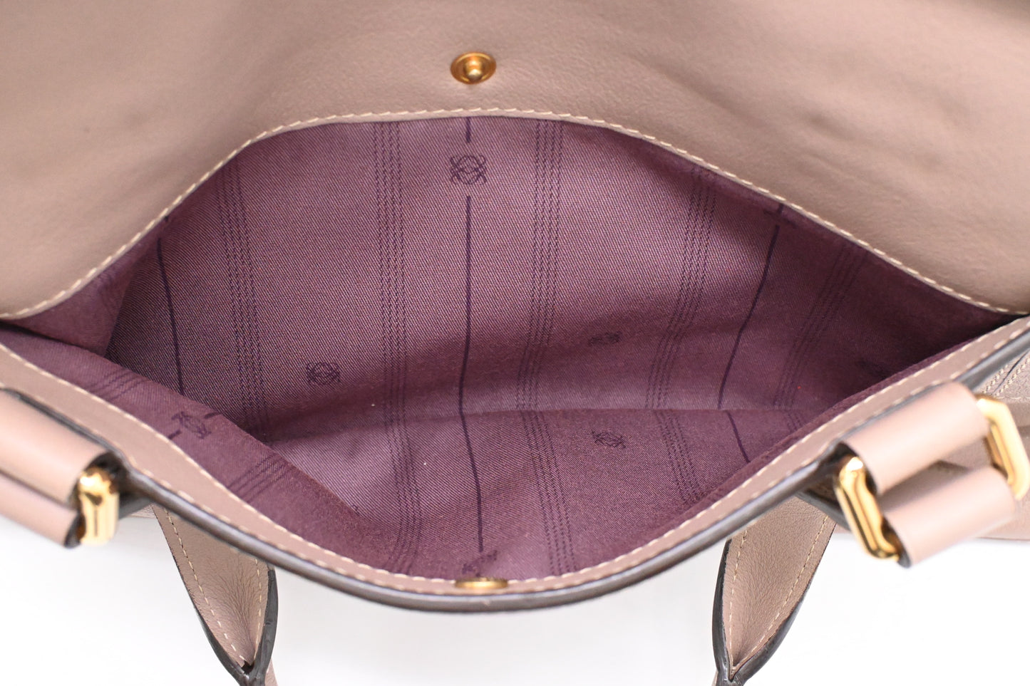 Loewe Handbag in Greige Leather