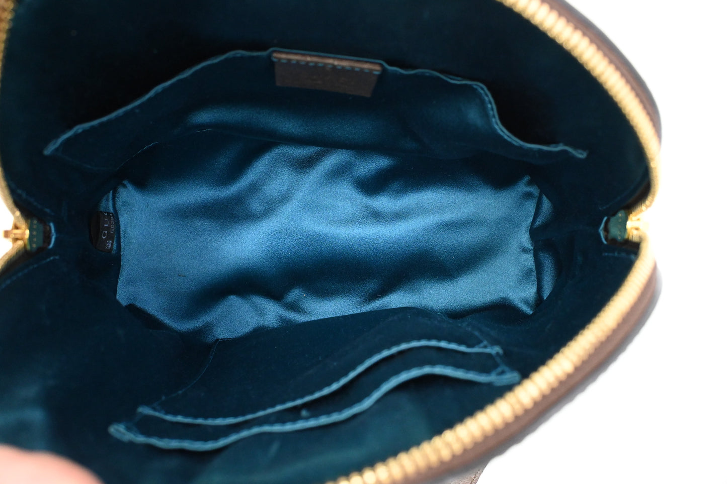 Gucci Ophidia Crossbody in GG Supreme Canvas