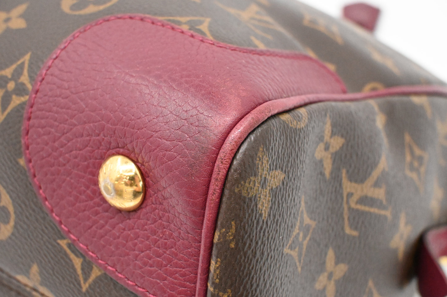 Louis Vuitton Retiro NM in Monogram Canvas and Aurore Leather