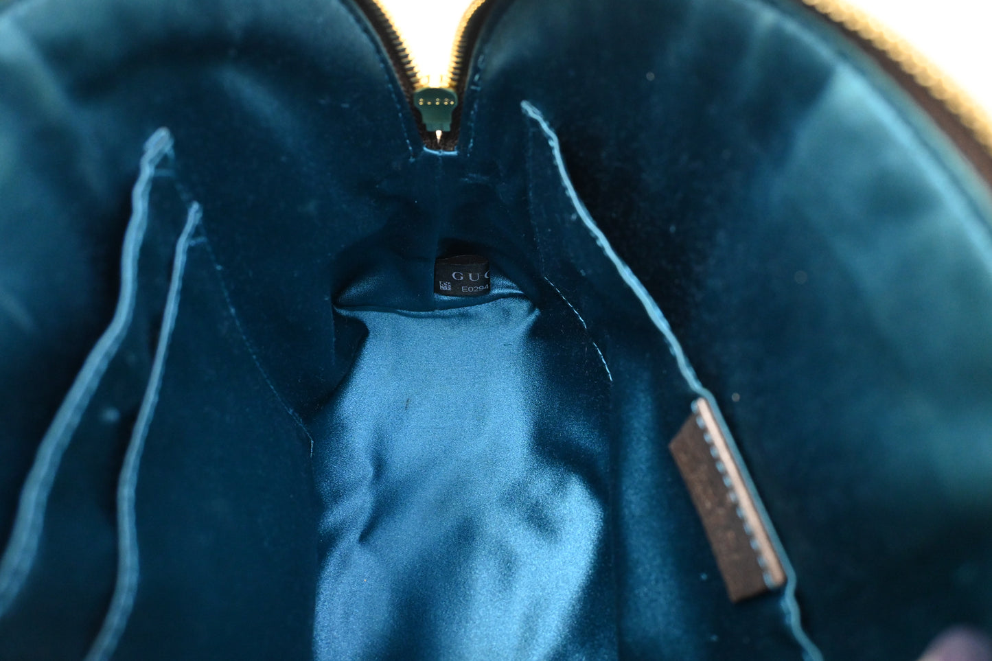 Gucci Ophidia Crossbody in GG Supreme Canvas