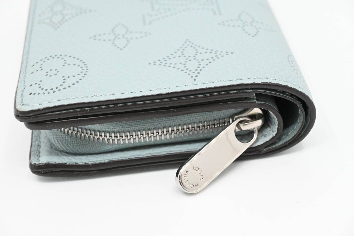 Louis Vuitton Clea Wallet in Light Blue Mahina Leather