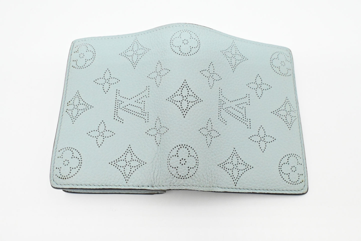 Louis Vuitton Clea Wallet in Light Blue Mahina Leather