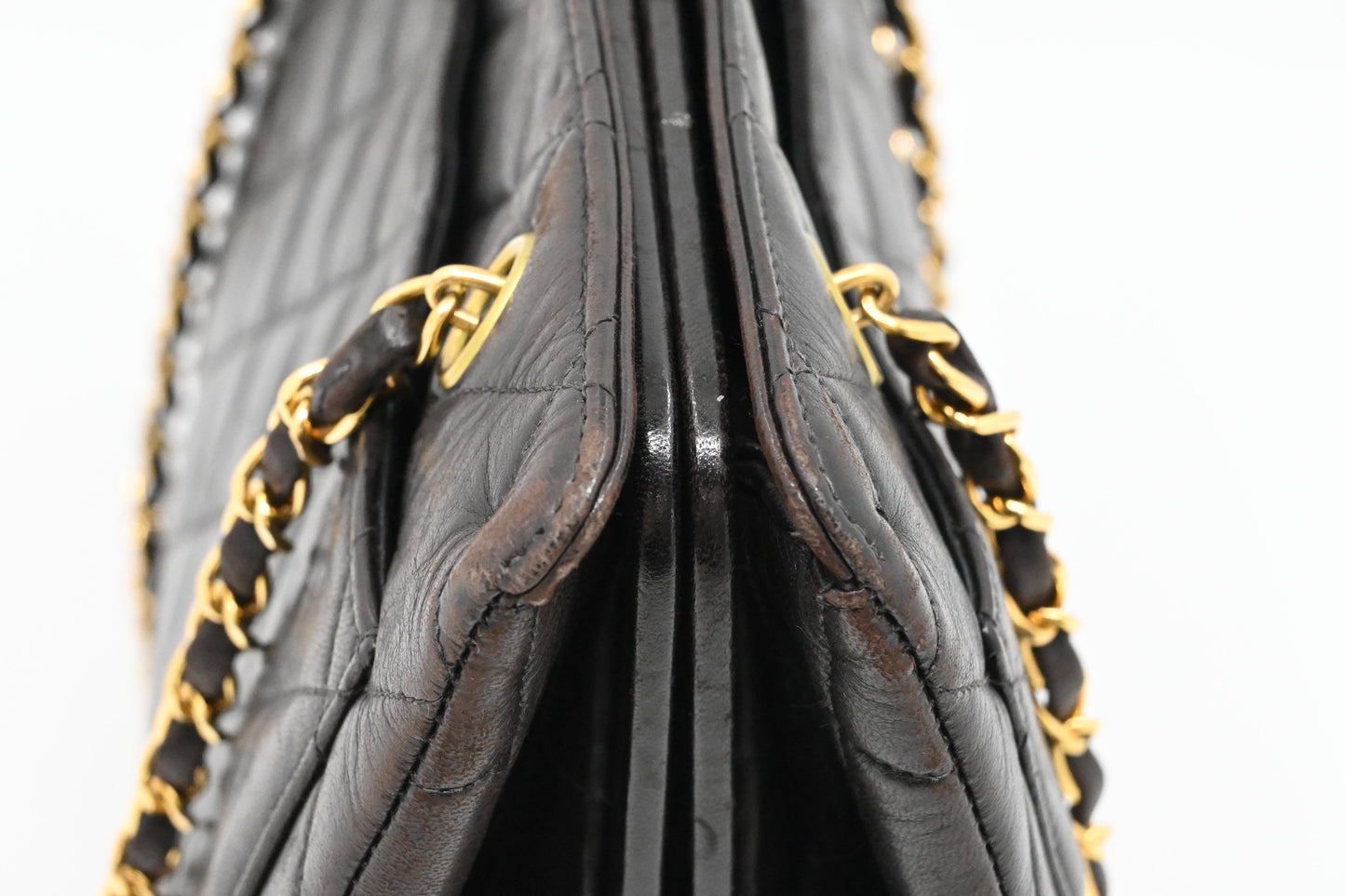 Chanel Chain Shoulder Bag in Black Mattelasse Leather