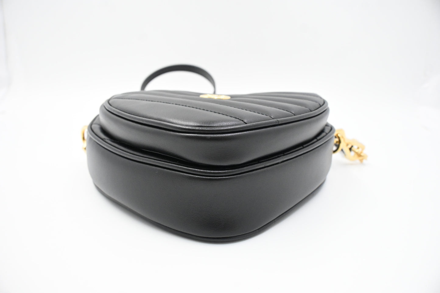 Gucci Heart Crossbody Bag in Black Quilted Leather