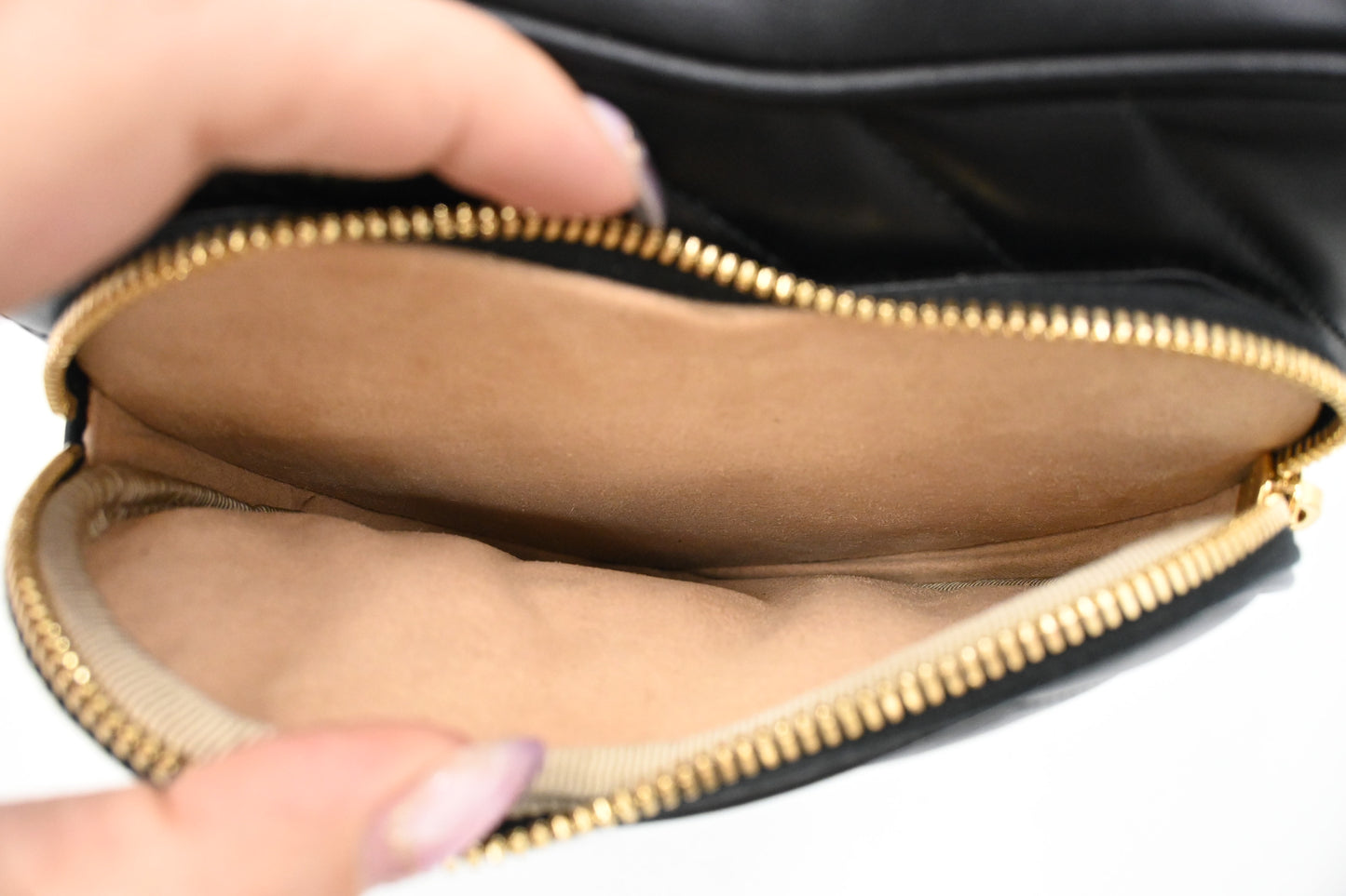 Gucci Heart Crossbody Bag in Black Quilted Leather