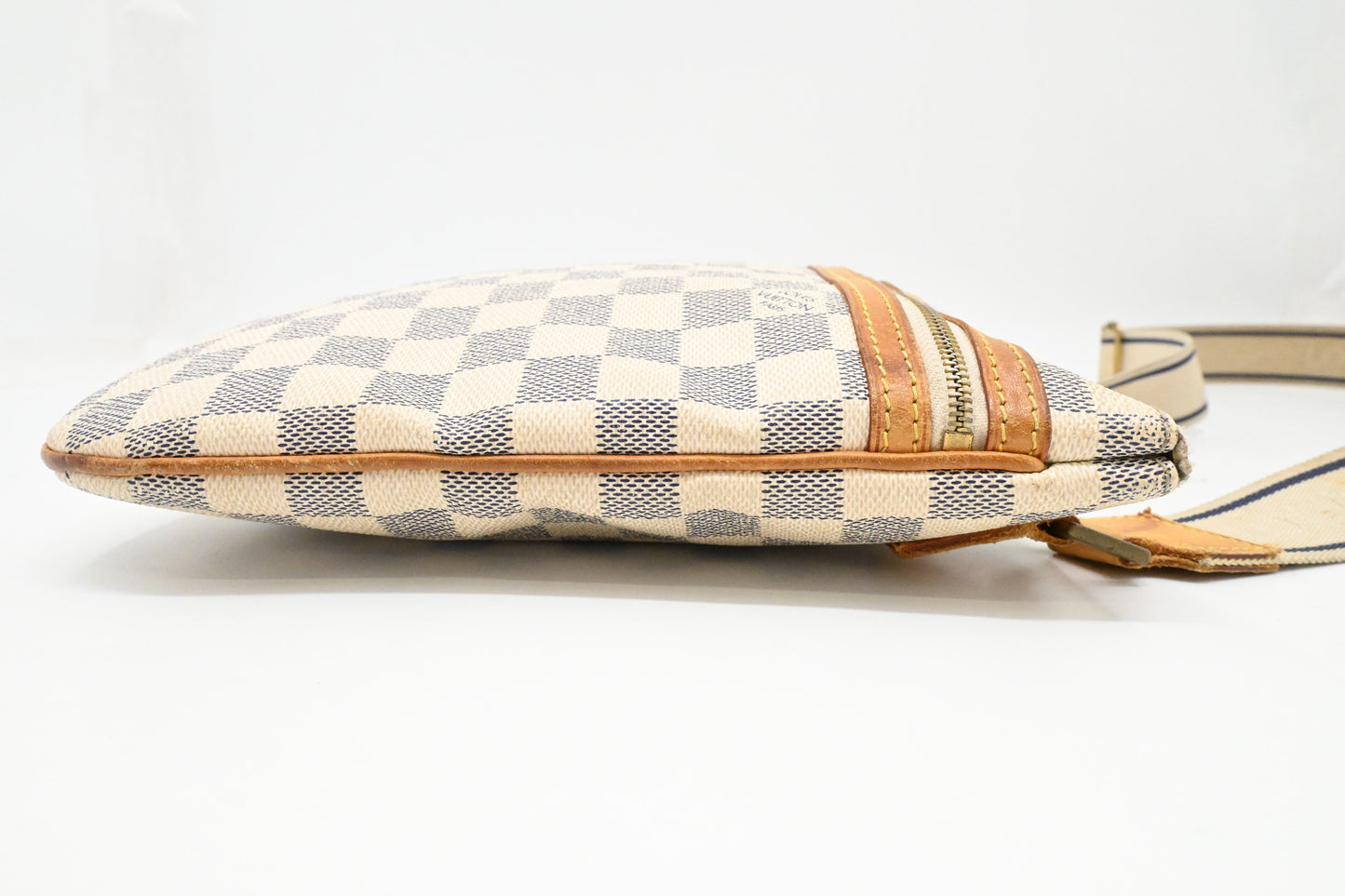 Louis Vuitton Pochette Bosphore in Damier Azur Canvas