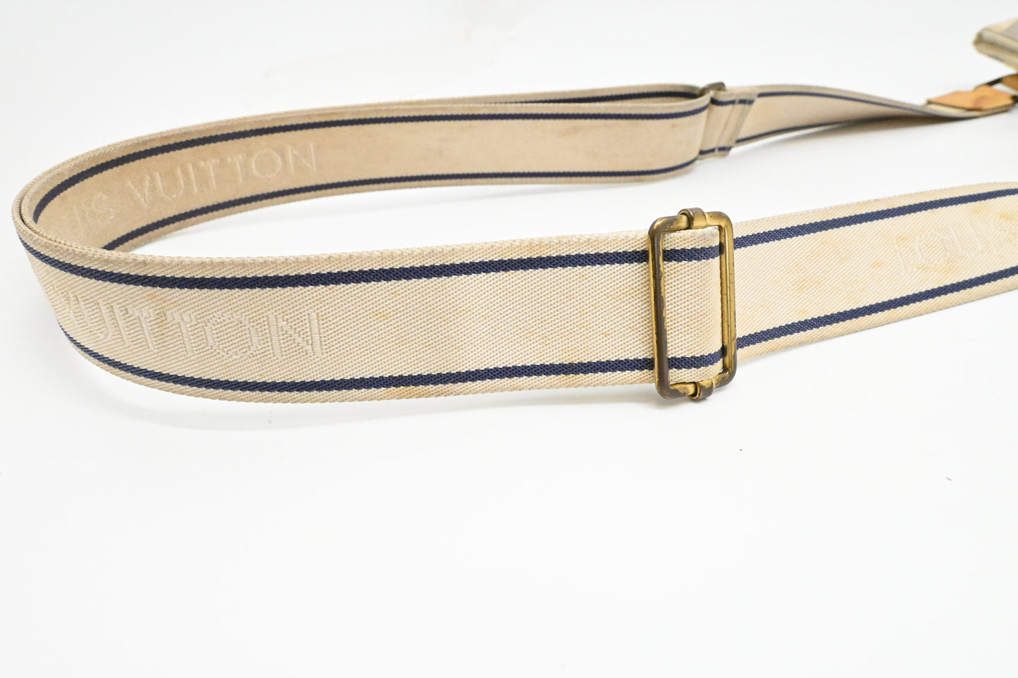 Louis Vuitton Pochette Bosphore in Damier Azur Canvas