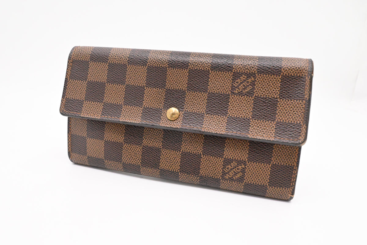 Louis Vuitton Sarah Wallet in Damier Ebene Canvas