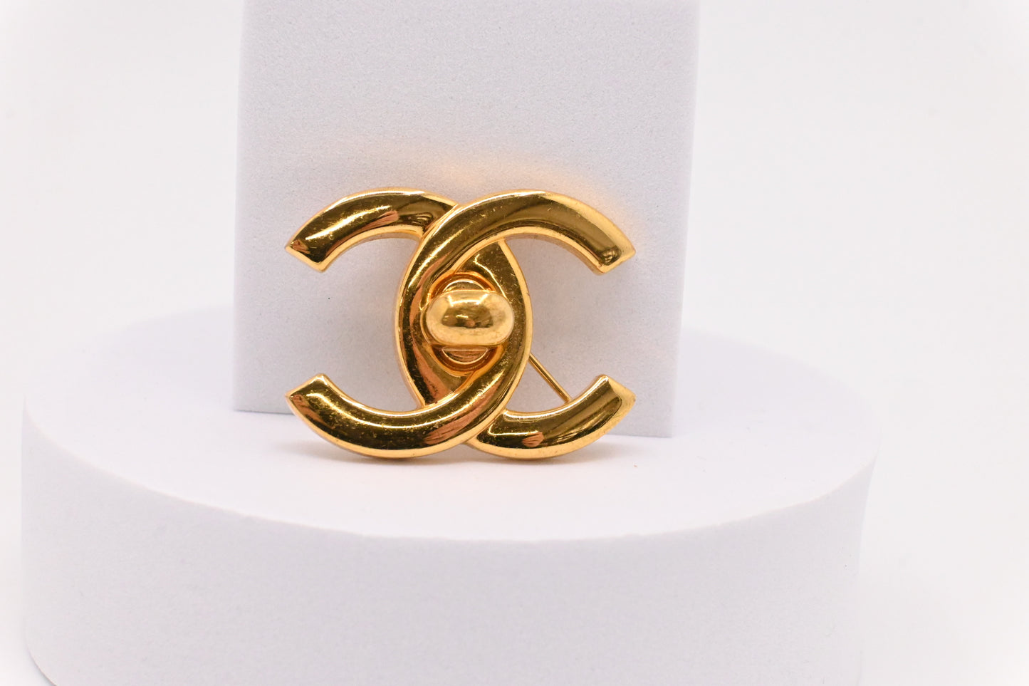 Chanel CC Turnlock Brooch