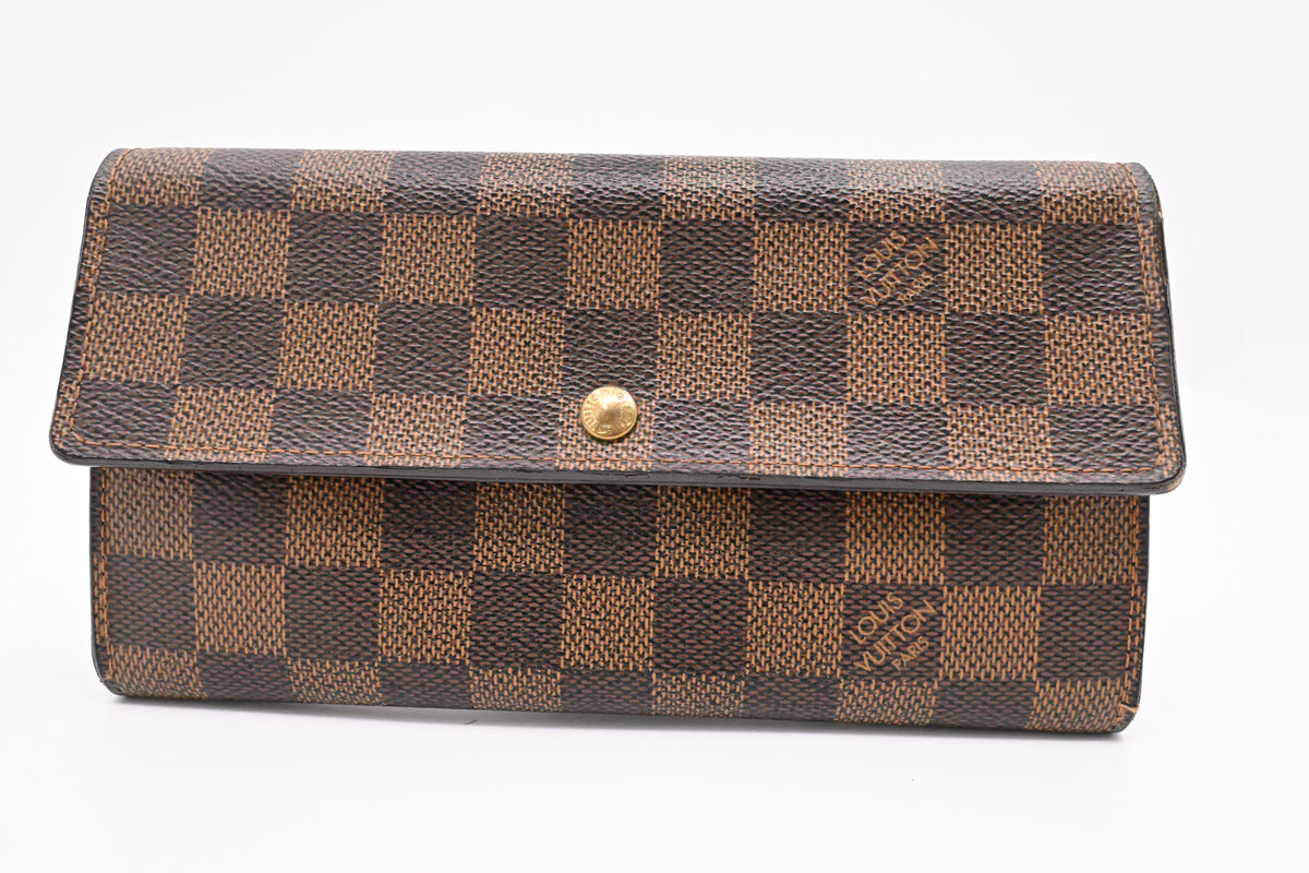 Louis Vuitton Sarah Wallet in Damier Ebene Canvas