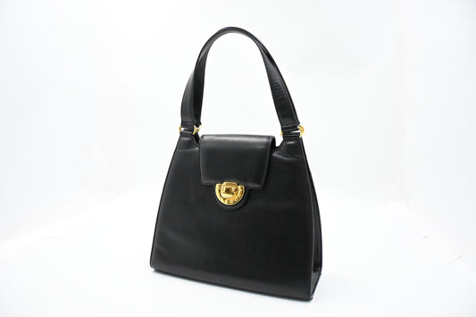 Givenchy Handbag in Black Leather