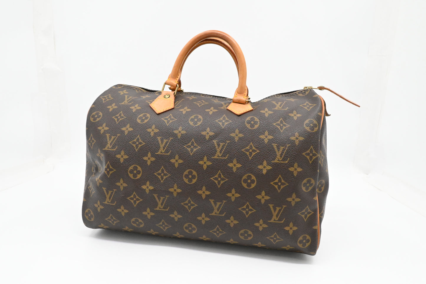 Louis Vuitton Speedy 35 in Monogram Canvas