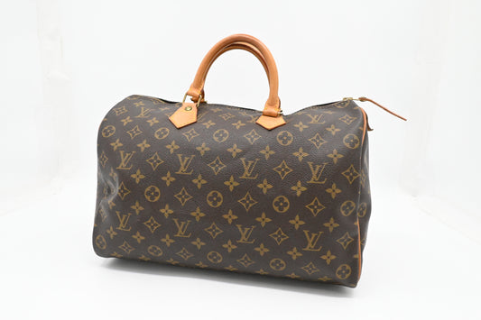 Louis Vuitton Speedy 35 in Monogram Canvas
