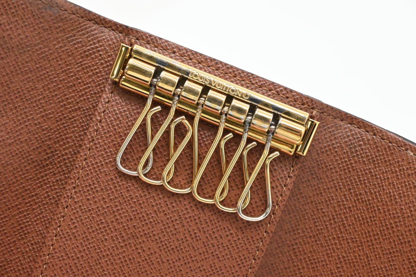Louis Vuitton 6 Key Case in Monogram Canvas