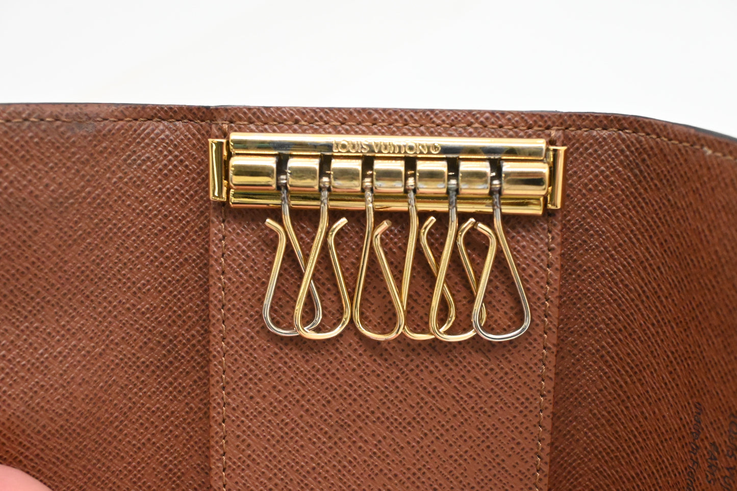Louis Vuitton 6 Key Case in Monogram Canvas