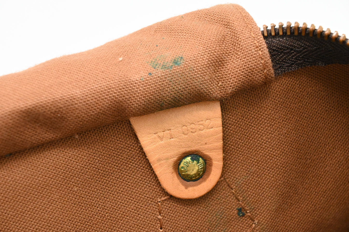 Louis Vuitton Speedy 35 in Monogram Canvas