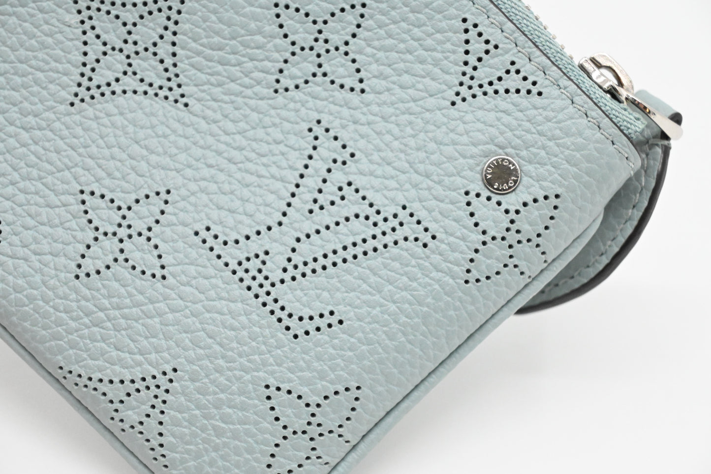Louis Vuitton Pochette Cles in Light Blue Mahina Leather