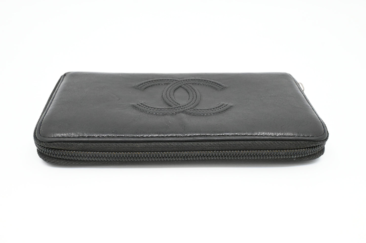 Chanel Zippy Wallet in Black Leather