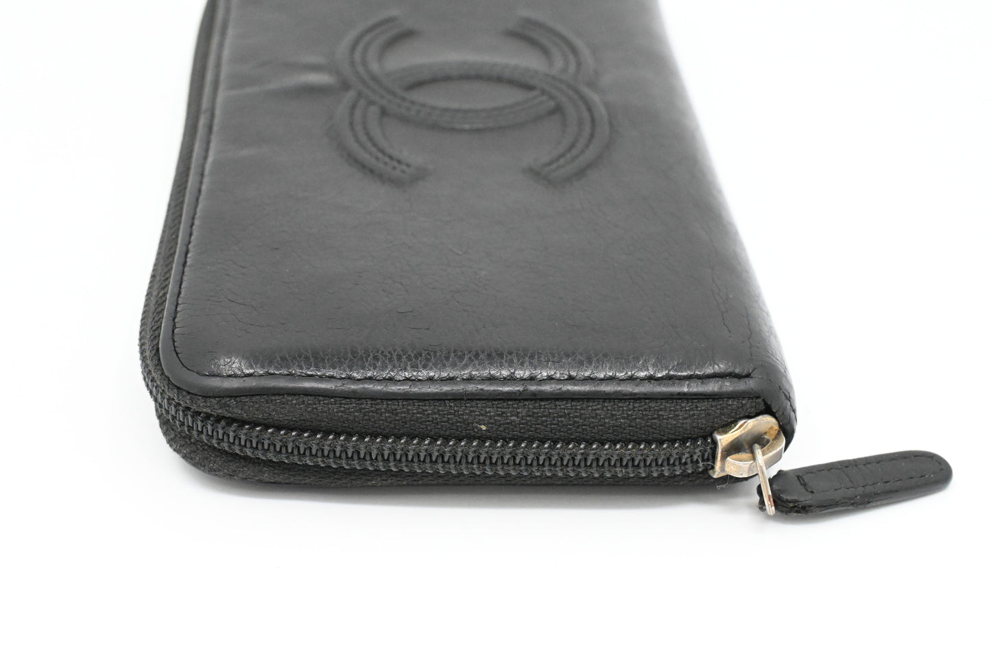 Chanel Zippy Wallet in Black Leather