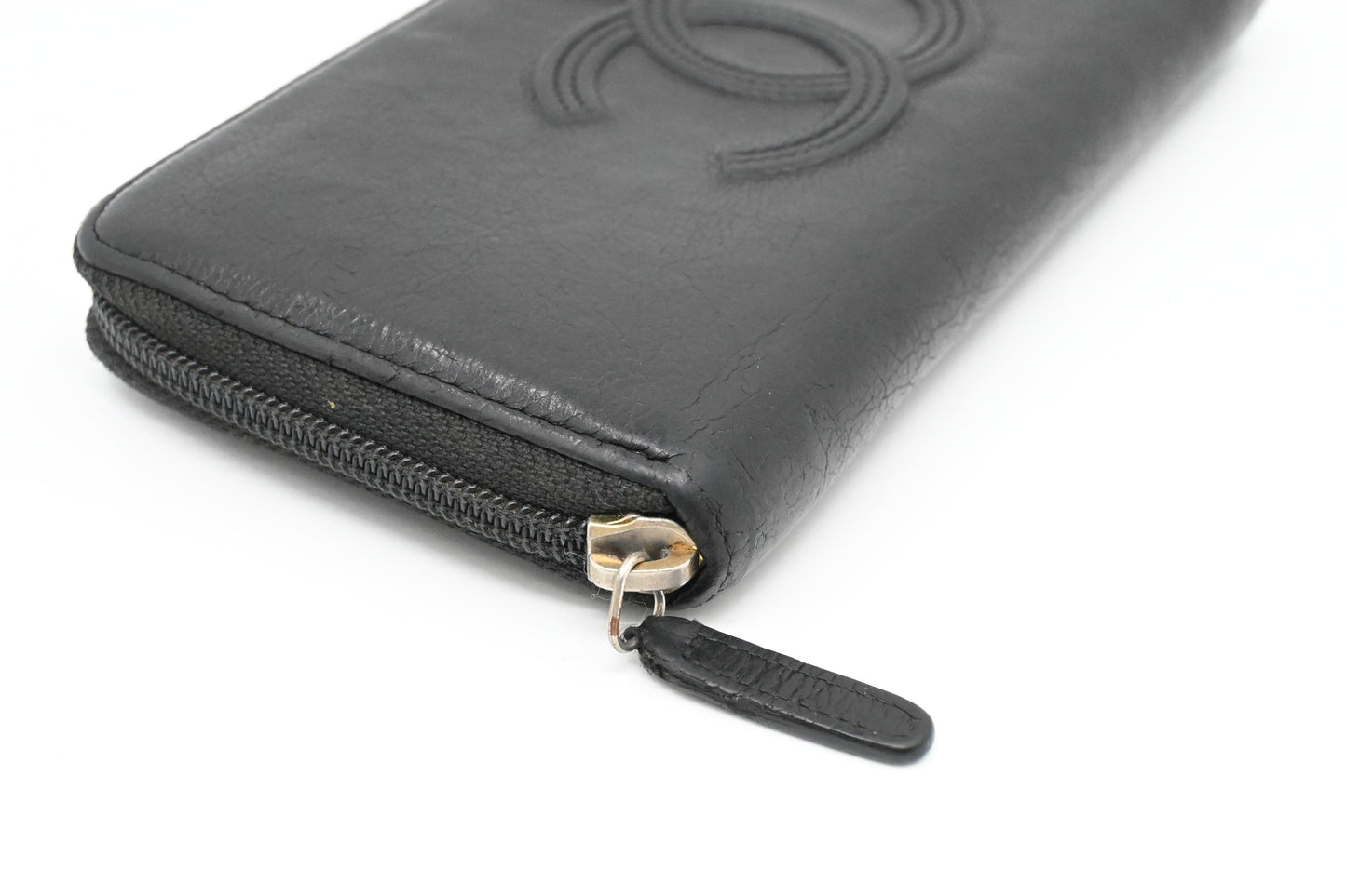 Chanel Zippy Wallet in Black Leather