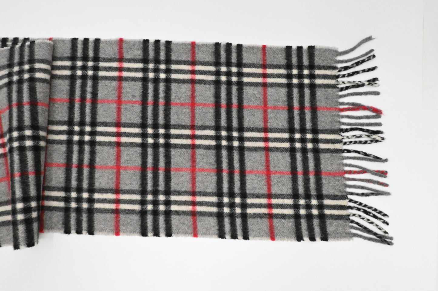 Burberry Scarf in Gray Cashmere