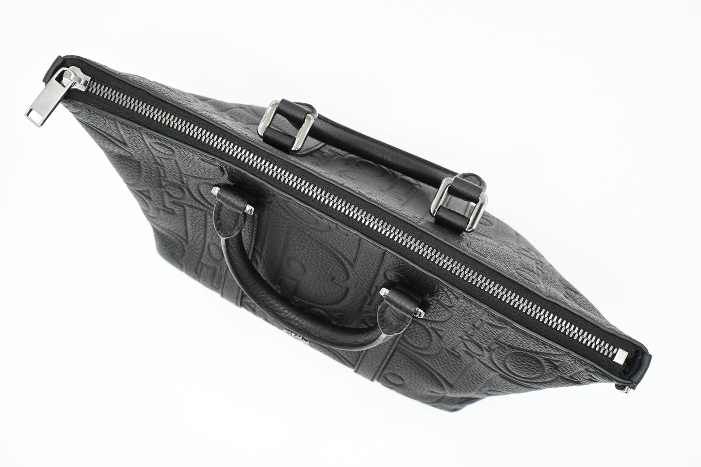 Dior Weekender 25 in Black Gravity Leather