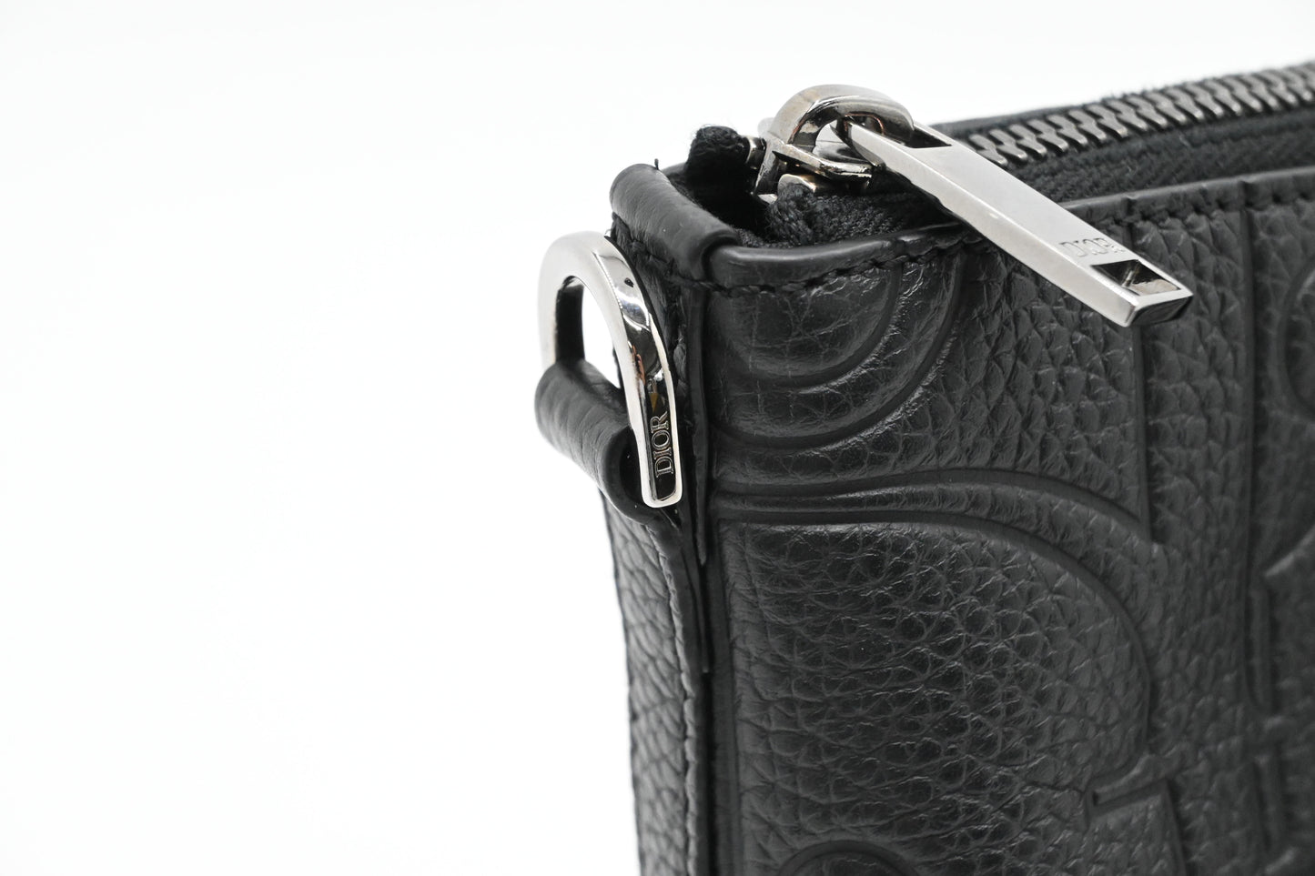 Dior Weekender 25 in Black Gravity Leather