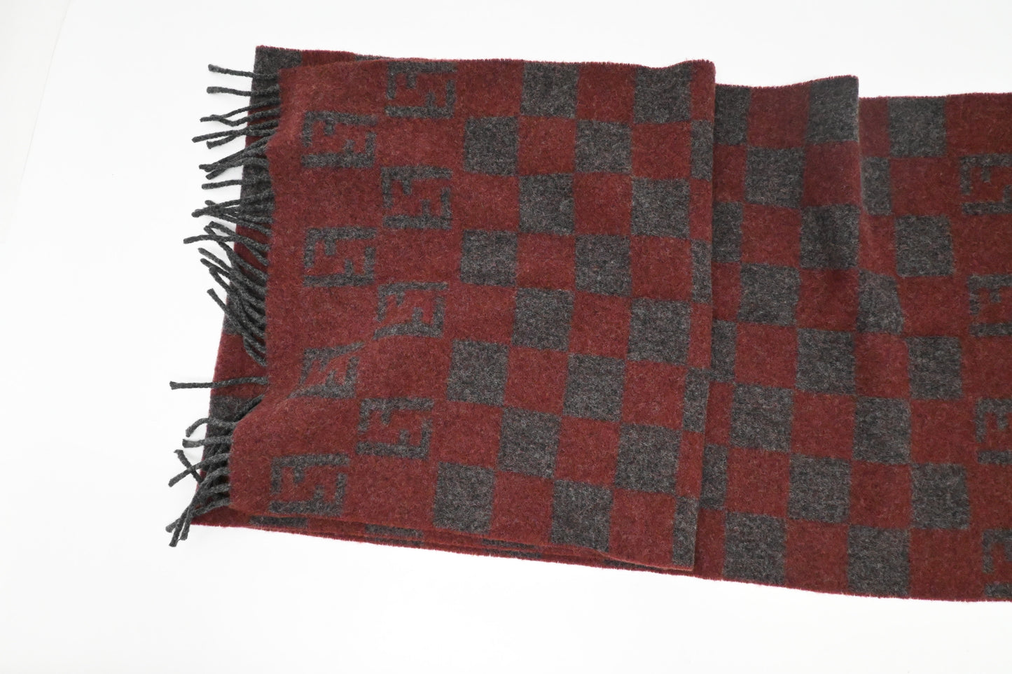 Fendi Scarf in Brown and Red Wool