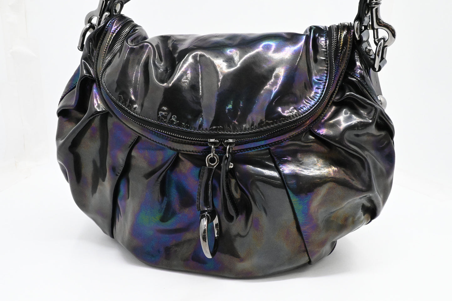 Gucci Iconbit Hobo Bag in Iridescent Patent Leather